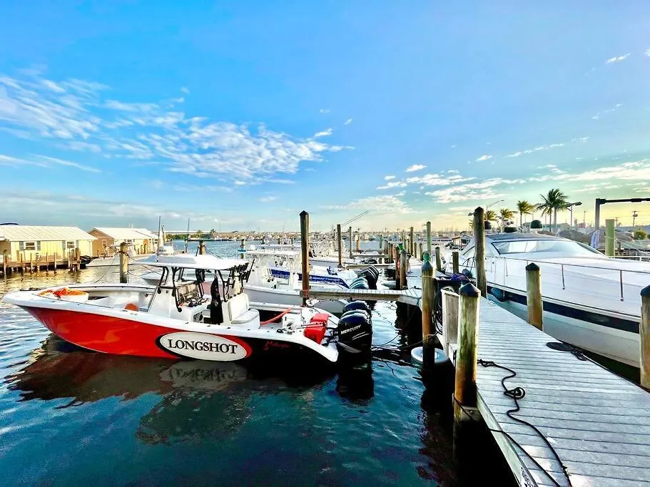 Dom wakacyjny Willa Abaco - Large Waterfront 2X2 End Unit With Boat Slip Key West Stany Zjednoczone Ameryki