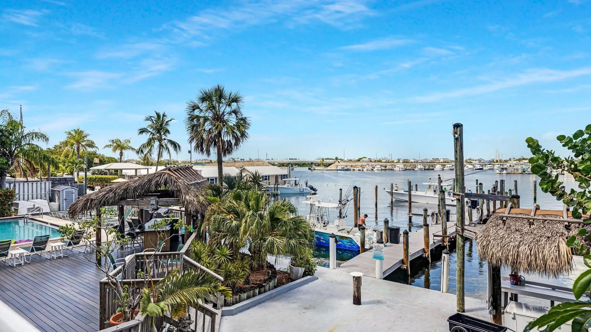 Dom wakacyjny Willa Abaco - Large Waterfront 2X2 End Unit With Boat Slip Key West